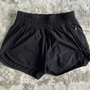 Lululemon Track That Running Short Size 6